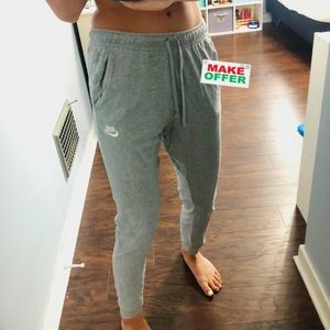 Grey nike joggers sweatpants